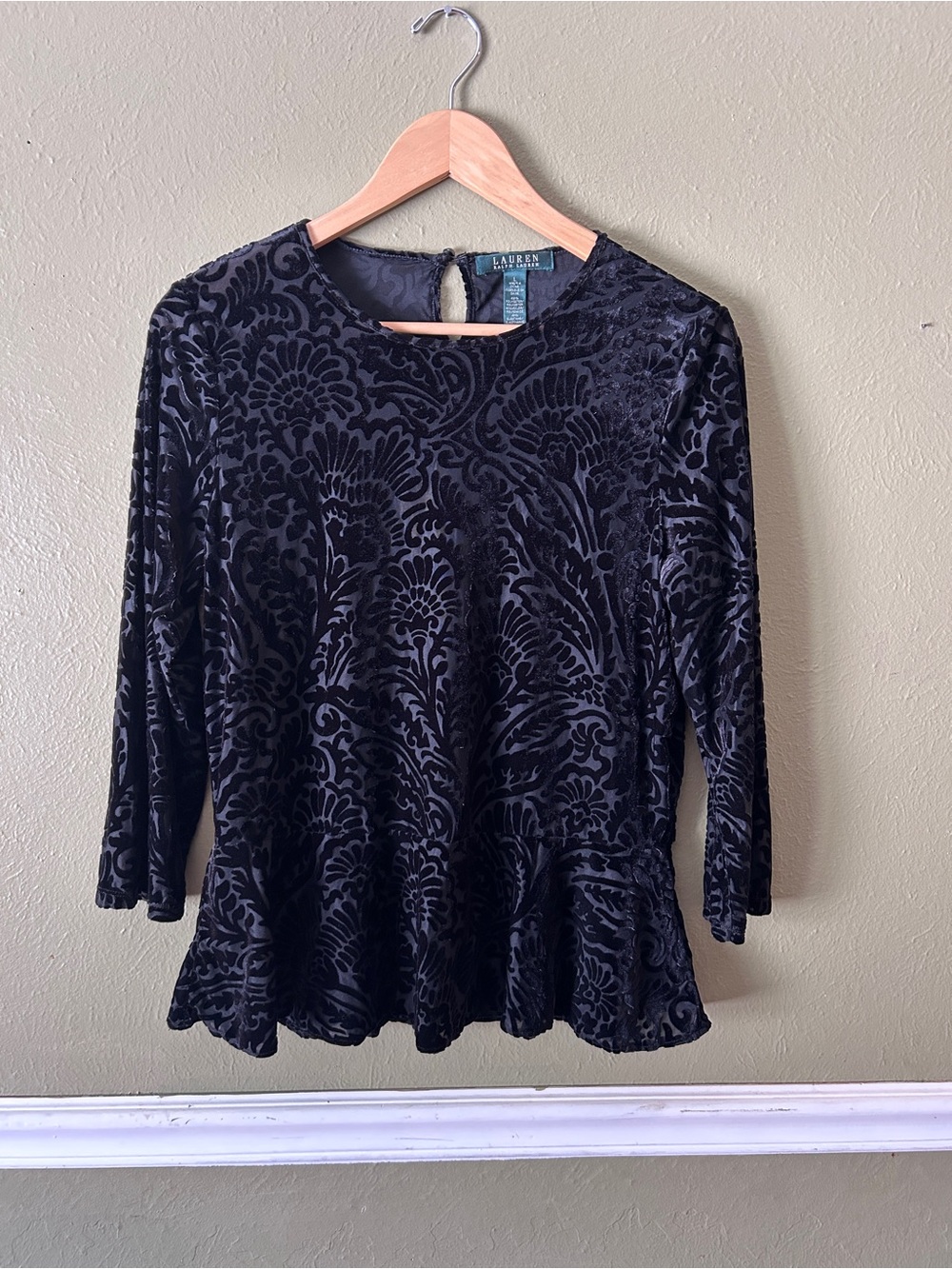 Lauren Ralph Lauren Black Burnout Velvet Peplum Top Witchy Whimsigoth Size L